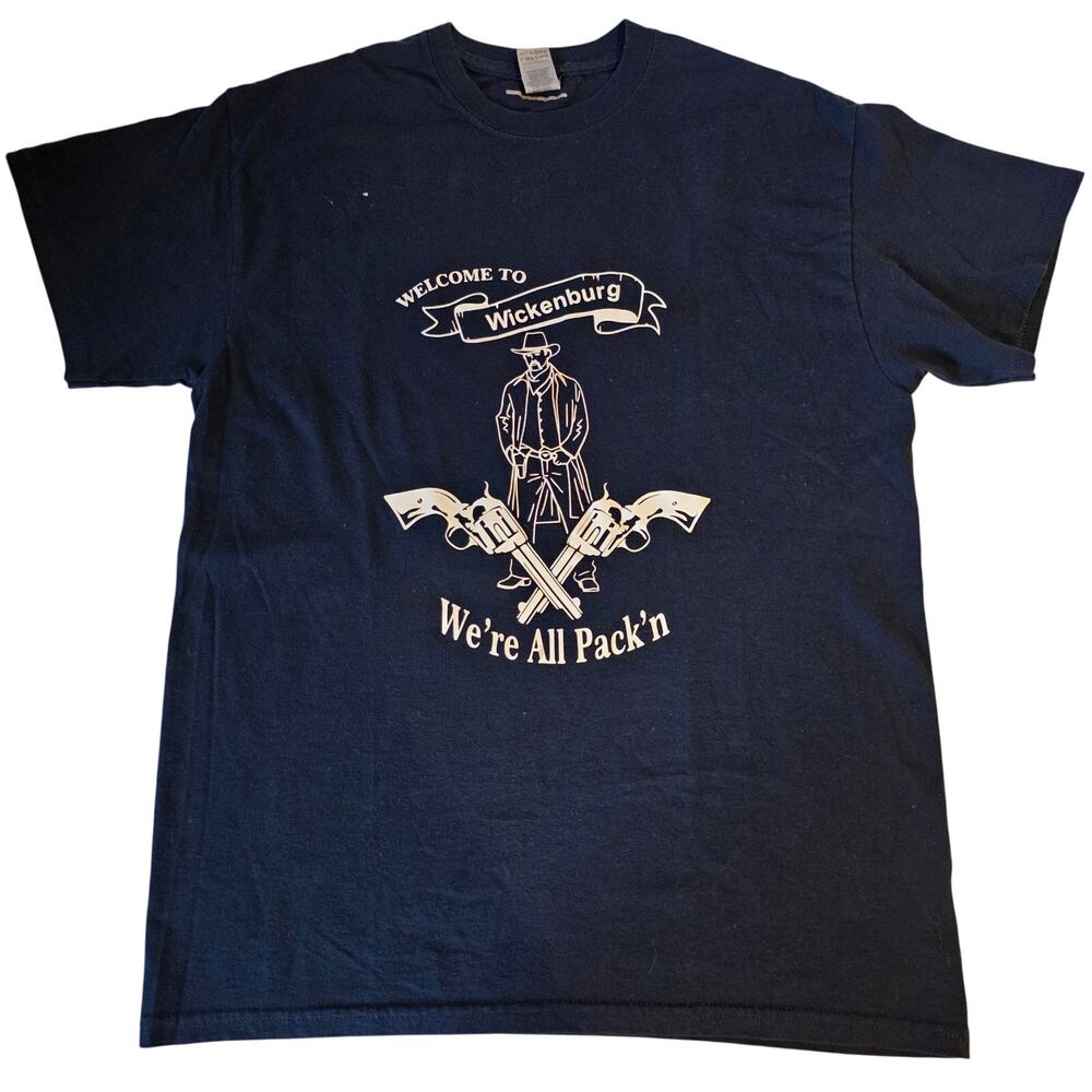 Welcome‎ to Wickenburg We're All Pack'n Cowboy Graphic Tee Black M